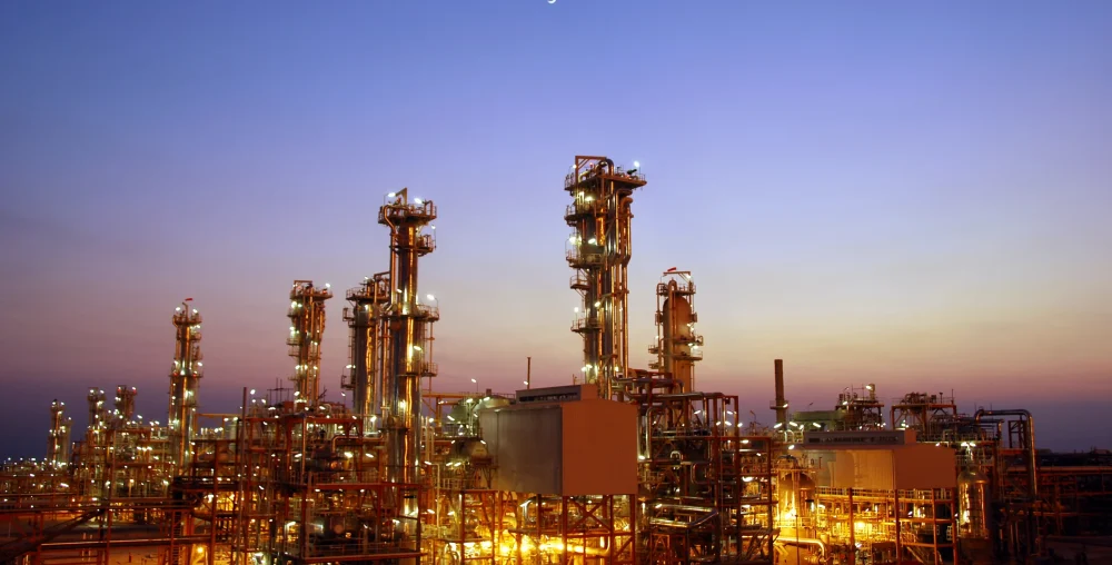 The project for the construction of the Cheshmeh Khosh and Paydar-e Gharb gas compression stations.